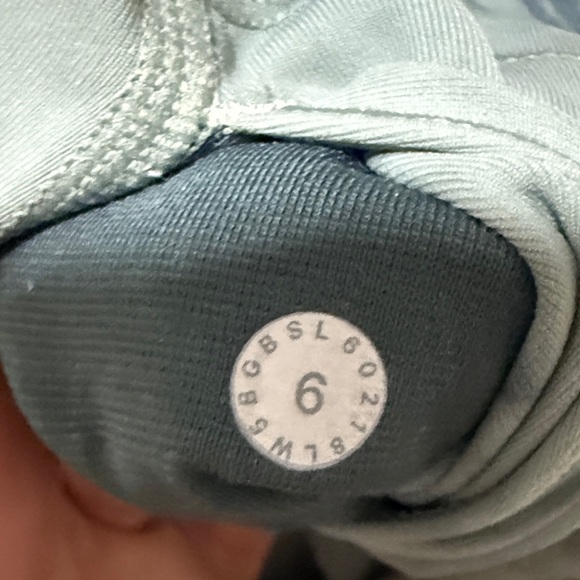 lululemon athletica Wunder Under Misty Moss Sea Steel High Rise Leggings - Picture 4 of 8